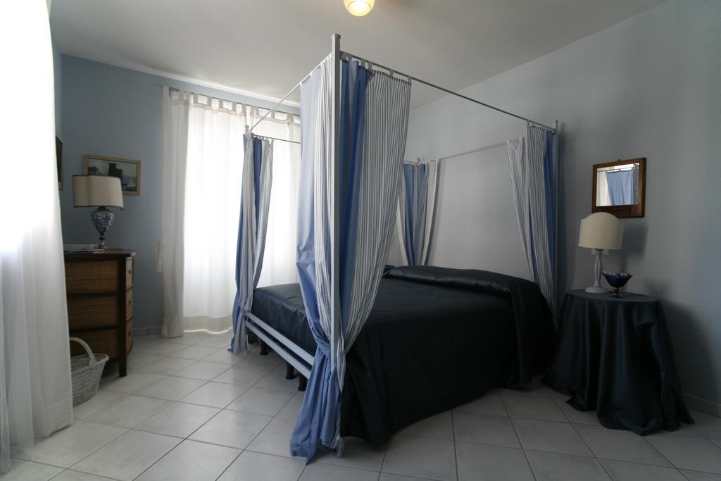 Villa Amelia Rooms Marina di Pietrasanta Exterior photo